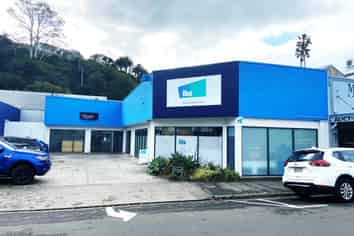 Large Warm Office Space