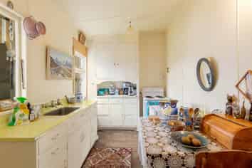 65 Rutherford Street, Woolston