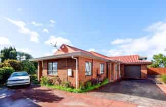 2/329 Western Hills Drive, Avenues