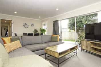 27 Gemini Avenue, Milson