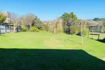 1305 Whangaparaoa Road, Army Bay