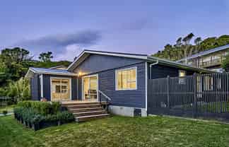 18 Bloomsbury Grove, Newlands