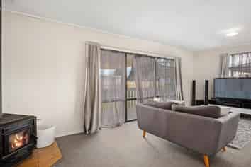 17B Amokura Road, Taneatua