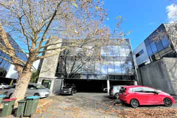 GREAT FREEMANS BAY OFFICE/WAREHOUSE