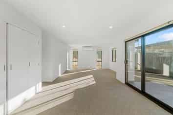 23 Smitham Drive, Cromwell