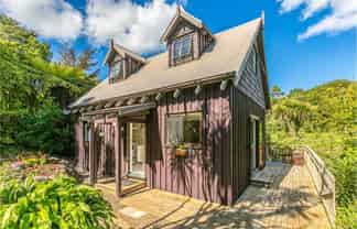 Auckland - Address withheld