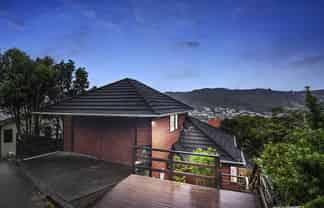 88 Volga Street, Island Bay