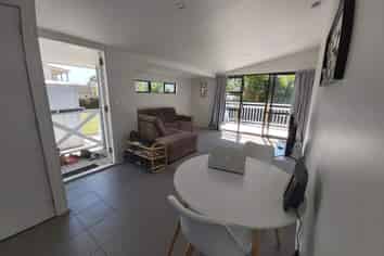 Auckland - Address withheld