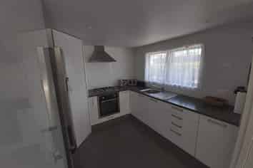 Auckland - Address withheld