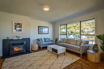 13 Days Road, Lyttelton