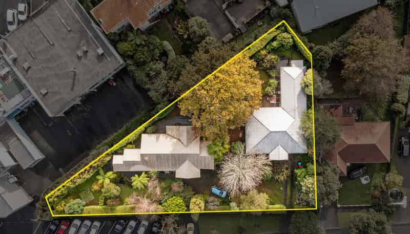 4 & 6 Riddell Road, Glendowie