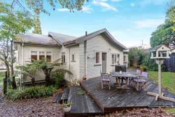 4 & 6 Riddell Road, Glendowie