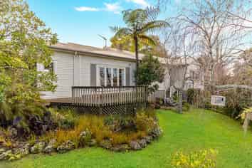 4 & 6 Riddell Road, Glendowie