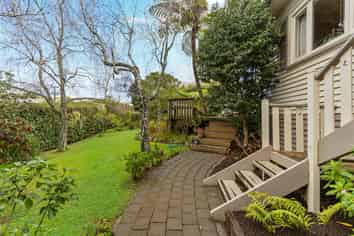 4 & 6 Riddell Road, Glendowie