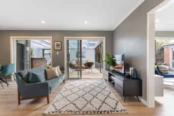 26 Tyrian Close, Half Moon Bay