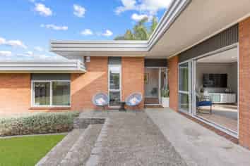 26 Tyrian Close, Half Moon Bay