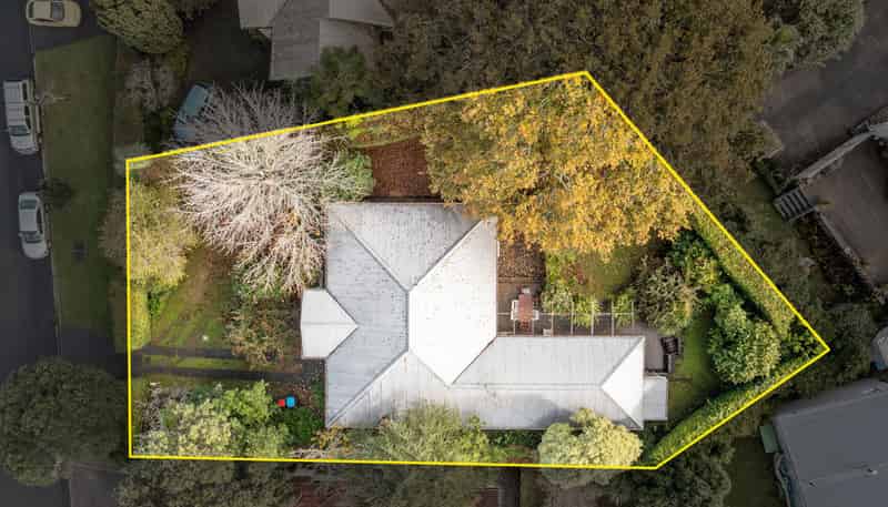 6 Riddell Road, Glendowie