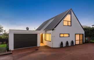 2/68 St Johns Road, Meadowbank