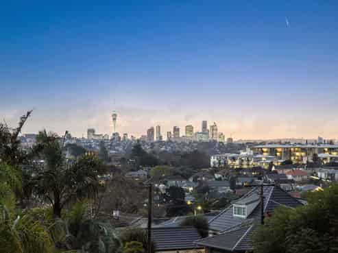 2/68 St Johns Road, Meadowbank