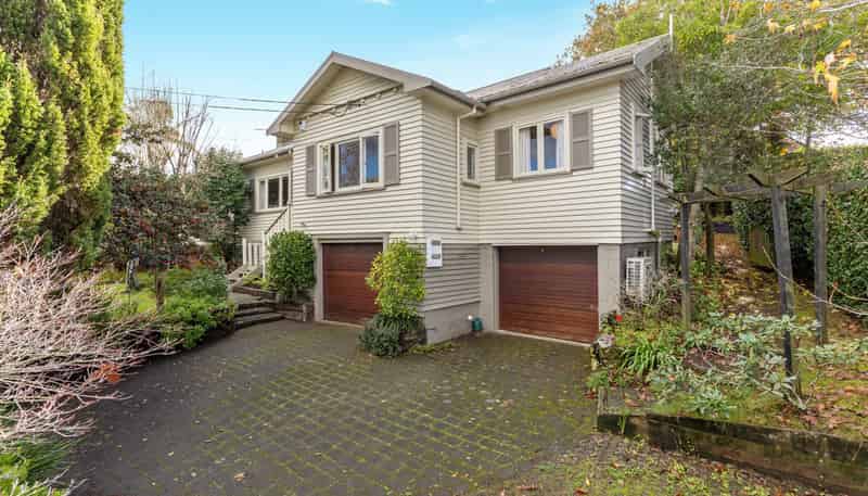 4 Riddell Road, Glendowie