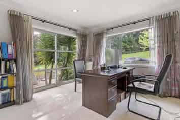 41 Packspur Drive, Flat Bush