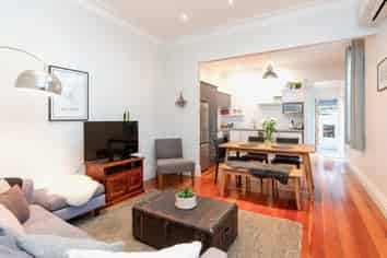 70 Wallace Street, Mount Cook