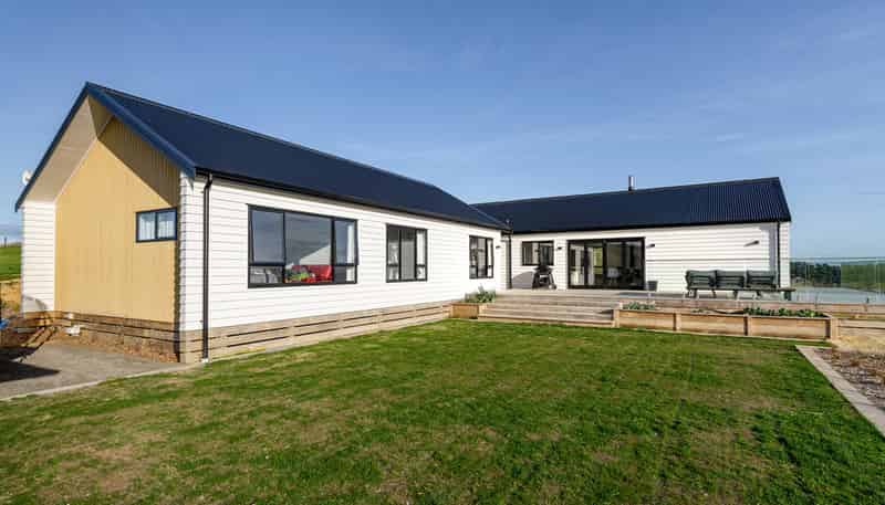 392J Black Rock Road, 