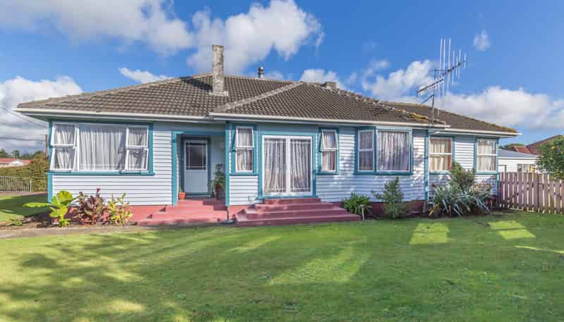 7 Winchester Street, Levin