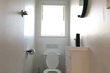 9a Edison Place, Saint Heliers