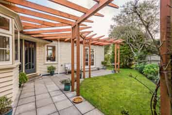 11 Iwi Street, Ngaio