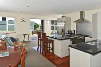 13 McGregor Street, Parua Bay