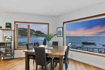 110 Owhiro Bay Parade, Owhiro Bay