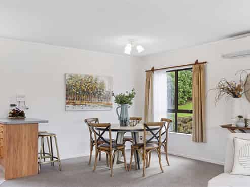 342B Papamoa Beach Road, Papamoa