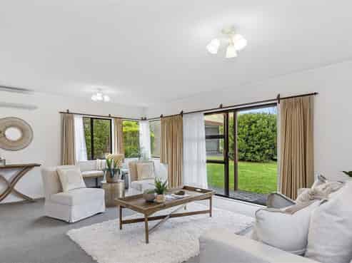 342B Papamoa Beach Road, Papamoa