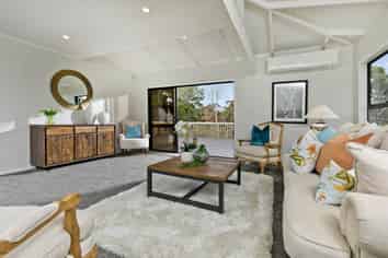 1 Sunnyview Road, Greenhithe