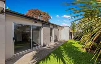 157/3 Kamo Road, Kensington