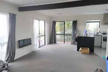 A/20 Cassandra Grove, Totara Vale