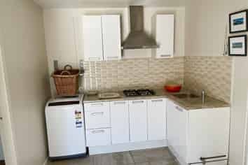 654 Sandringham Road, Sandringham