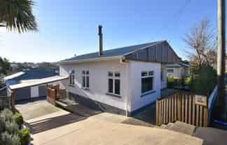 25 Byron Street, Mornington