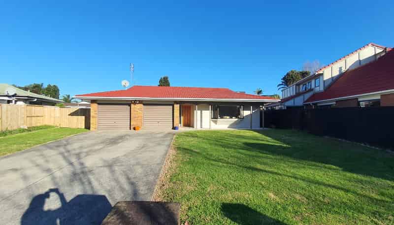 129 Walter Strevens Drive, Conifer Grove