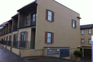 1/97 Mokoia Rd, Birkenhead