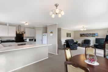 2/61 Amaru Road, One Tree Hill