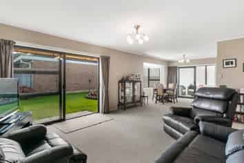 2/61 Amaru Road, One Tree Hill