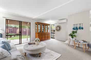 2/8 Woodhams Street, Beach Haven