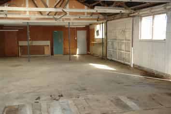 Highway Presence For Lease