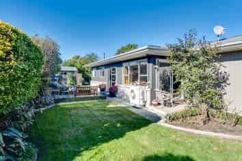 1/4 McKeefry Avenue, Greenmeadows