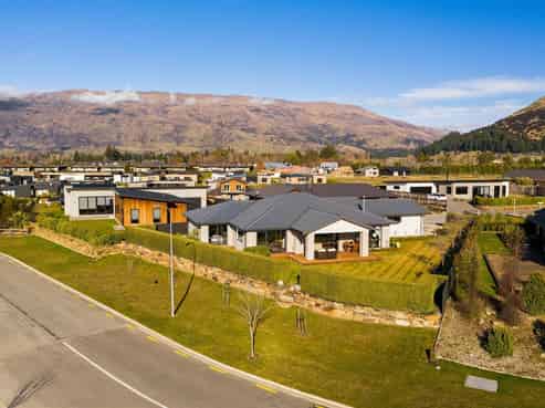 5 Nancy Lane, Wanaka