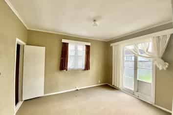 B/18 Alexander Street, Papakura