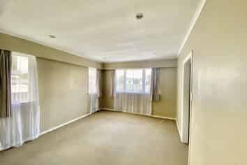 B/18 Alexander Street, Papakura