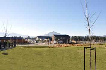 32 Obelisk Street, Wanaka